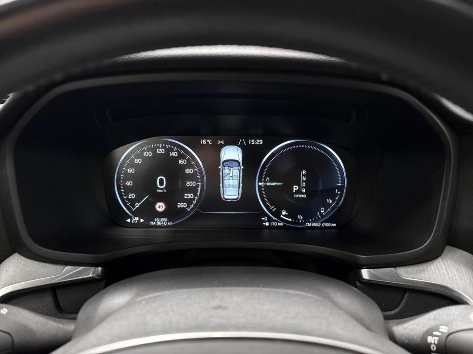 VOLVO V60 2019