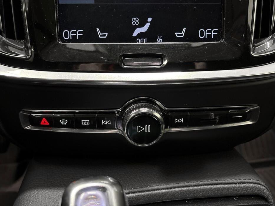 VOLVO V60 2019