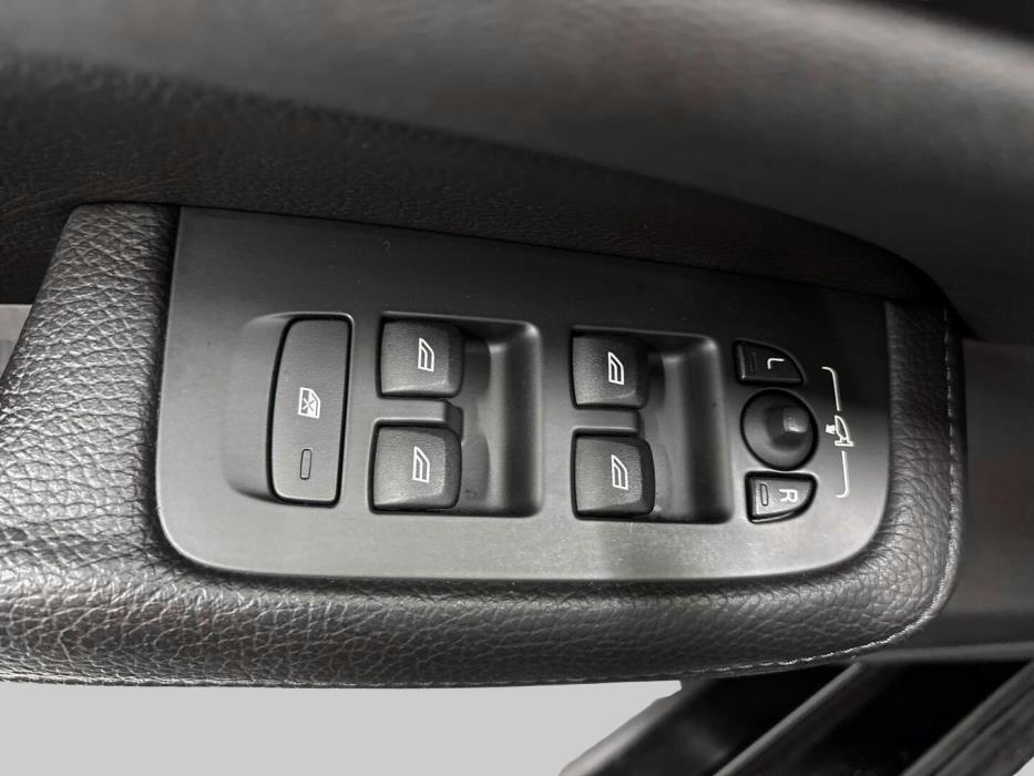 VOLVO V60 2019