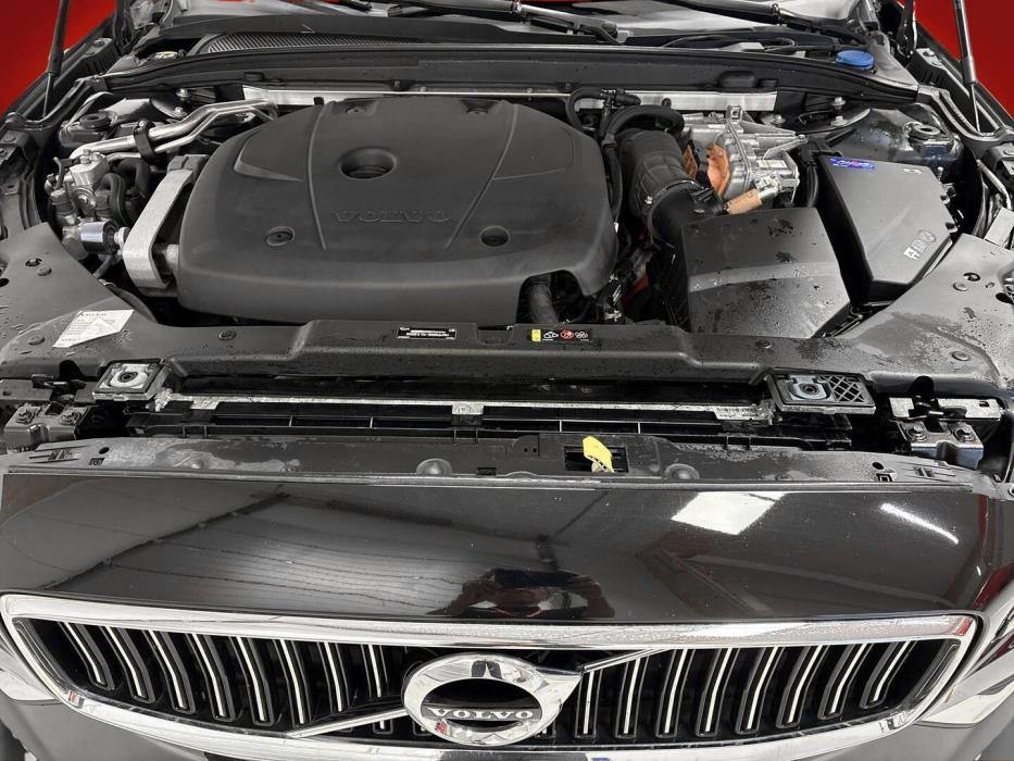VOLVO V60 2019