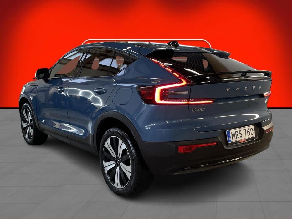 VOLVO C40 2023