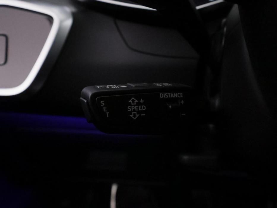 AUDI A6 2023