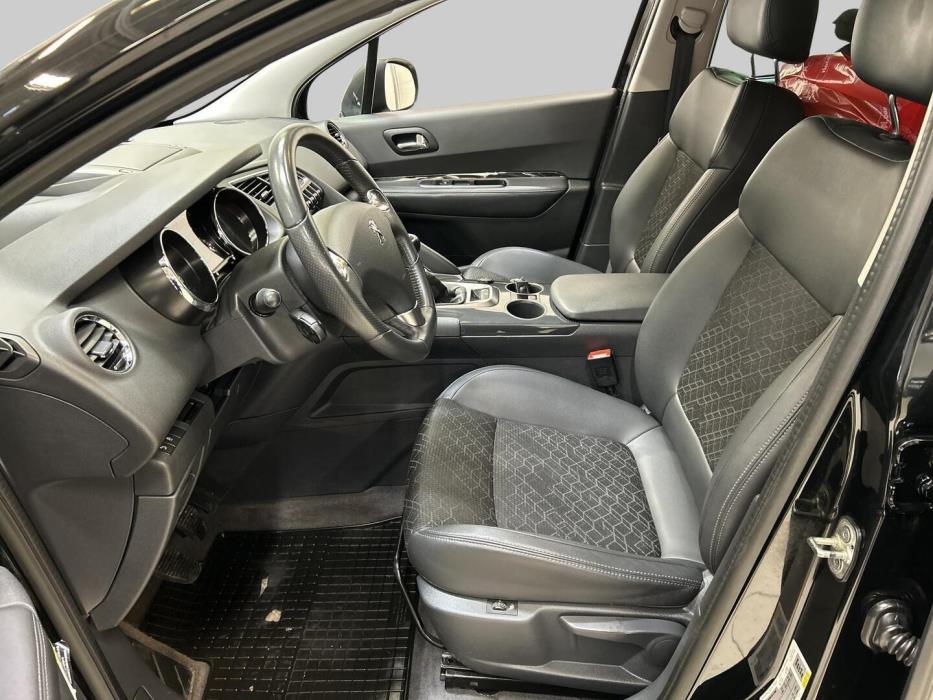 PEUGEOT 3008 2014
