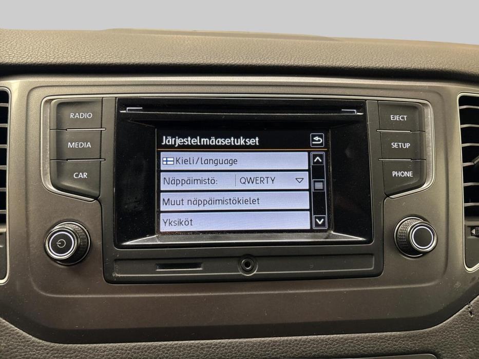 VOLKSWAGEN Golf Sportsvan 2016