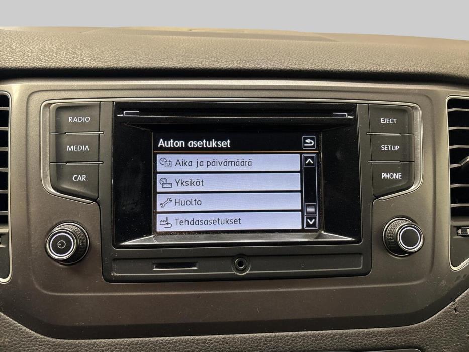 VOLKSWAGEN Golf Sportsvan 2016