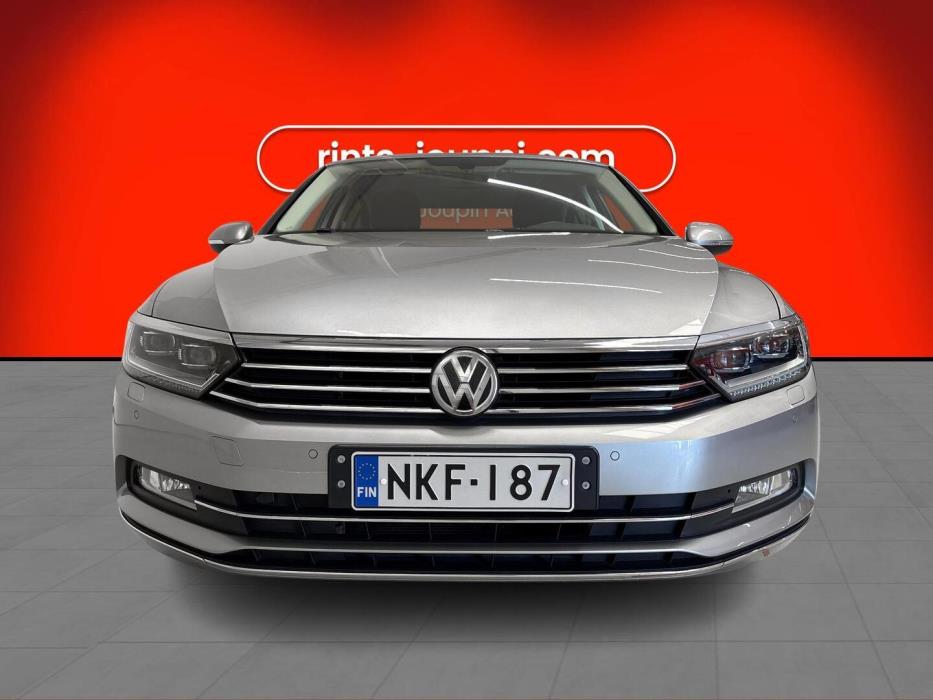 VOLKSWAGEN Passat 2016