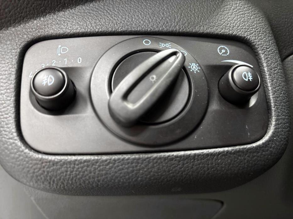FORD Grand C-Max 2012