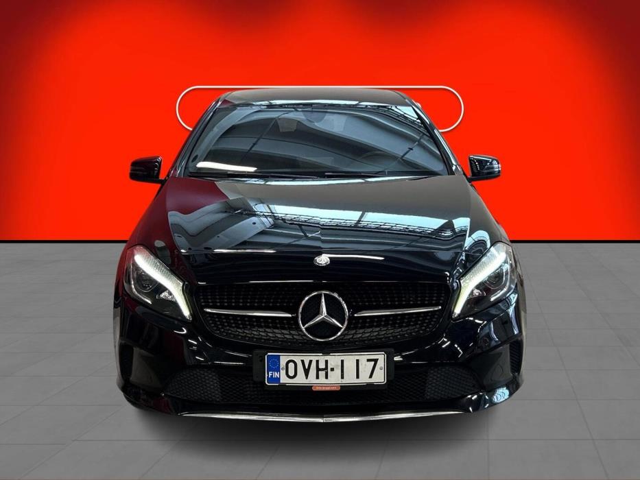 MERCEDES-BENZ A 2016