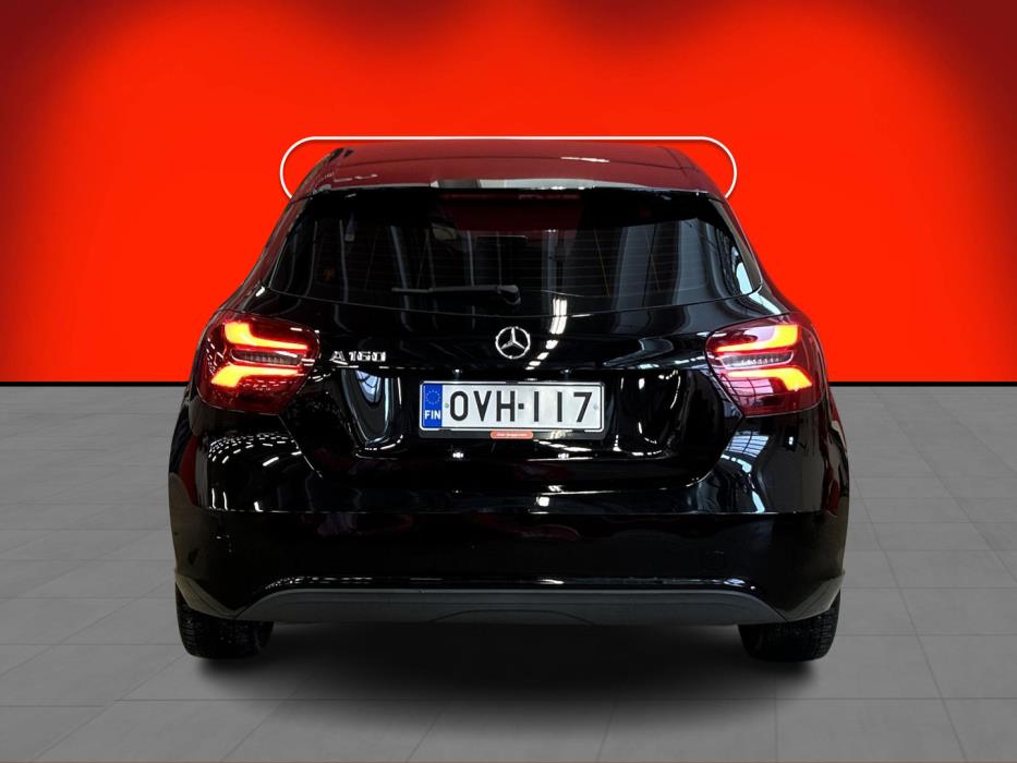 MERCEDES-BENZ A 2016