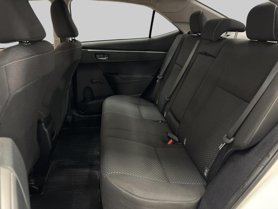 TOYOTA Corolla 2014