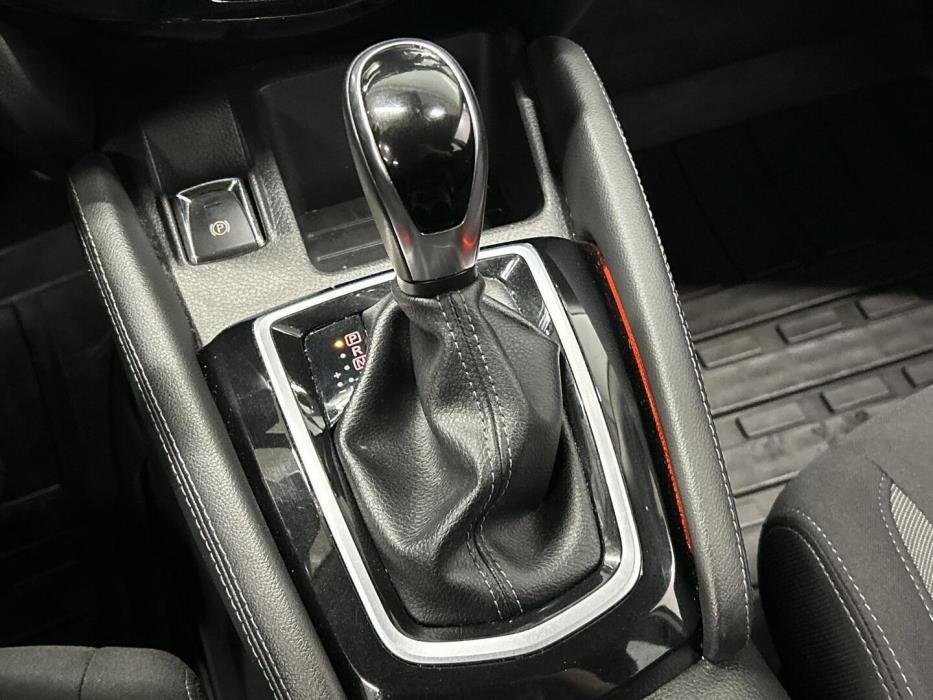 NISSAN Qashqai 2019