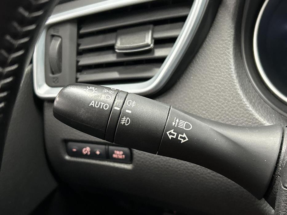 NISSAN Qashqai 2019