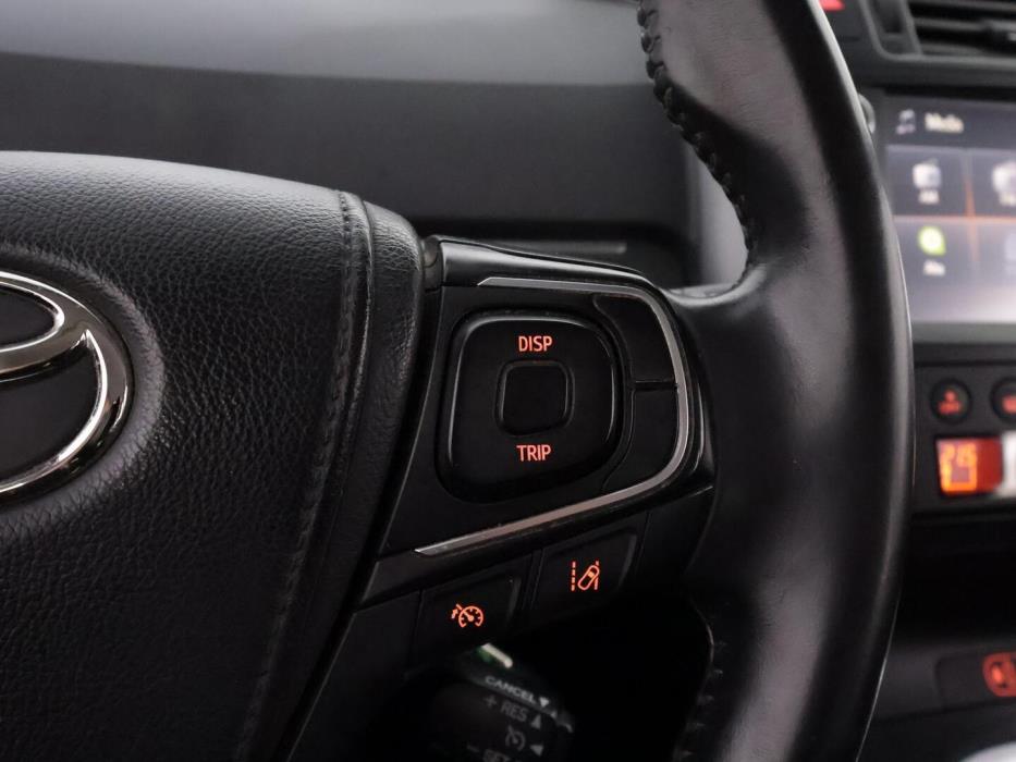TOYOTA VERSO 2016
