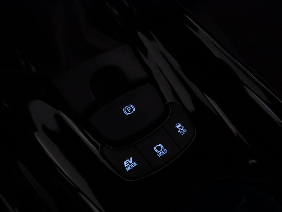 TOYOTA C-HR 2023