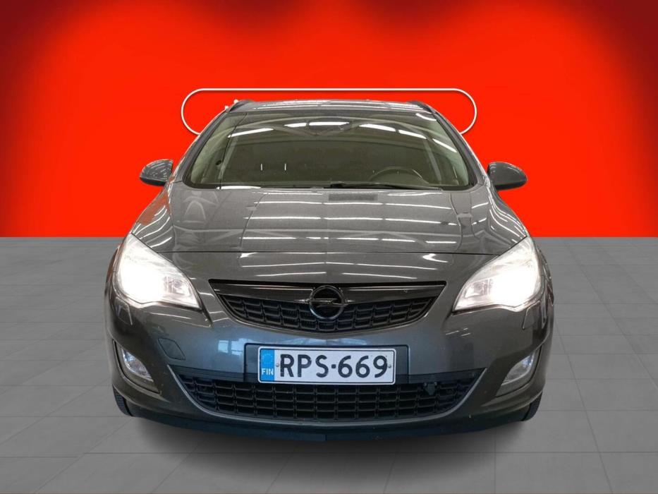 OPEL Astra 2013