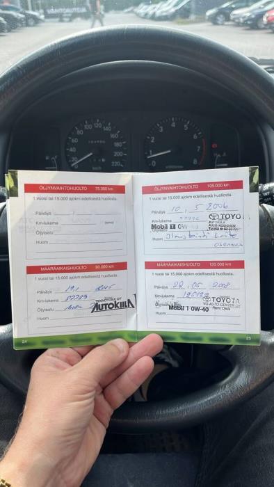 TOYOTA Corolla 2000