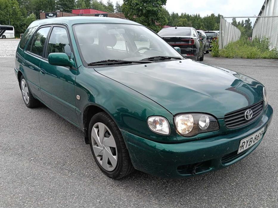 TOYOTA Corolla 2000