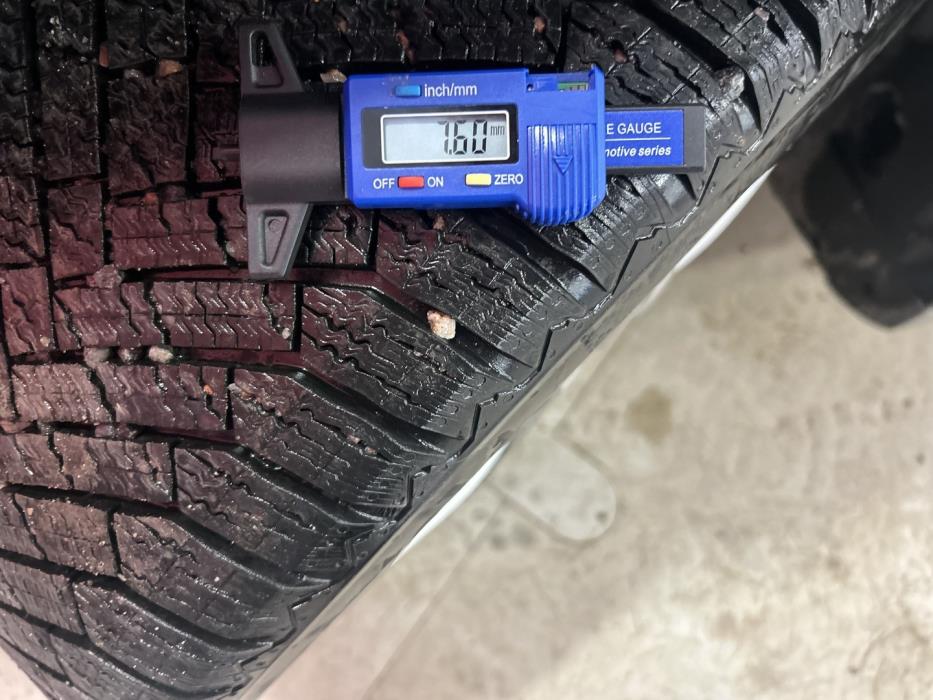 MERCEDES-BENZ E 2019