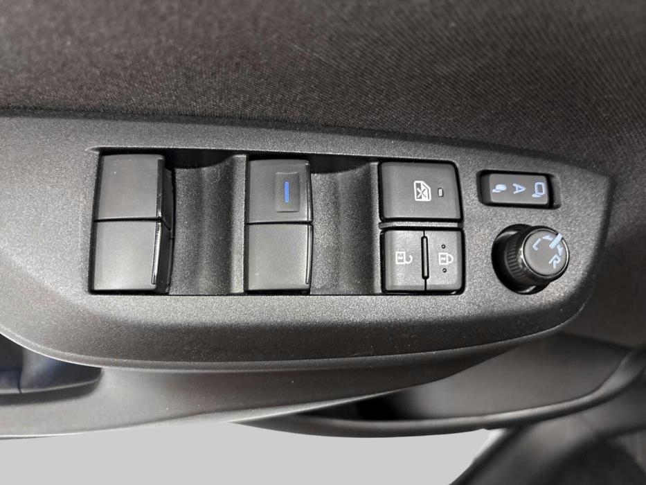 TOYOTA YARIS 2022