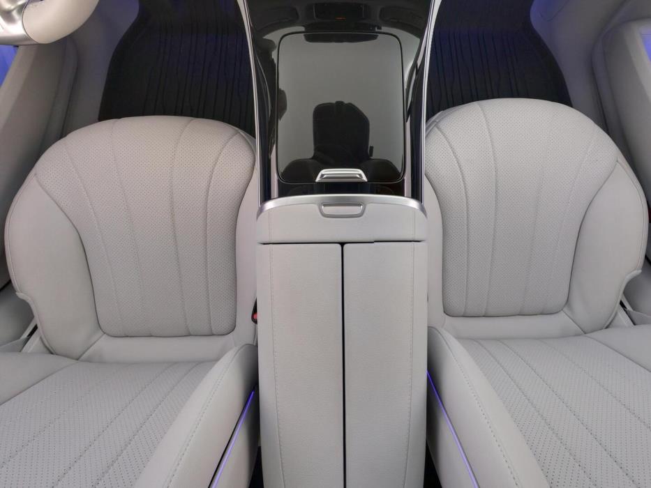 MERCEDES-BENZ EQE 2023