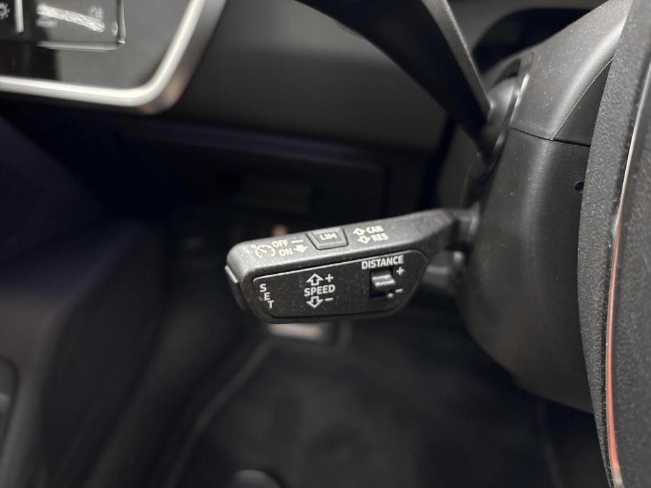 AUDI A6 2023