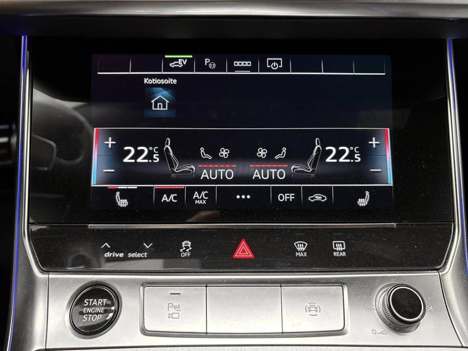 AUDI A6 2023