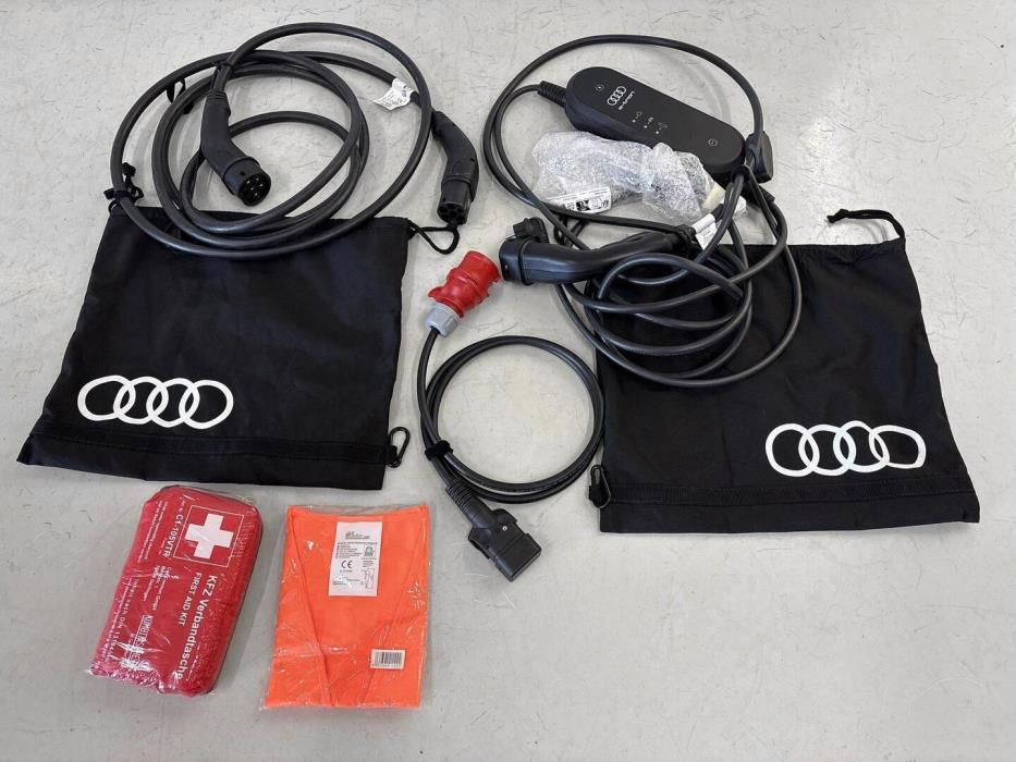 AUDI A6 2023