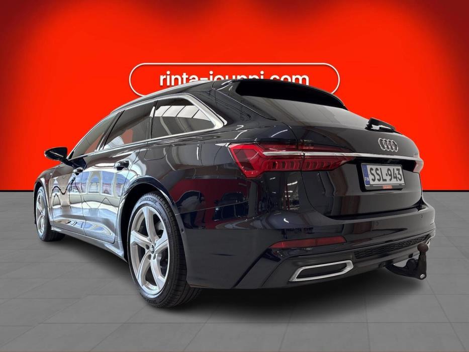 AUDI A6 2023