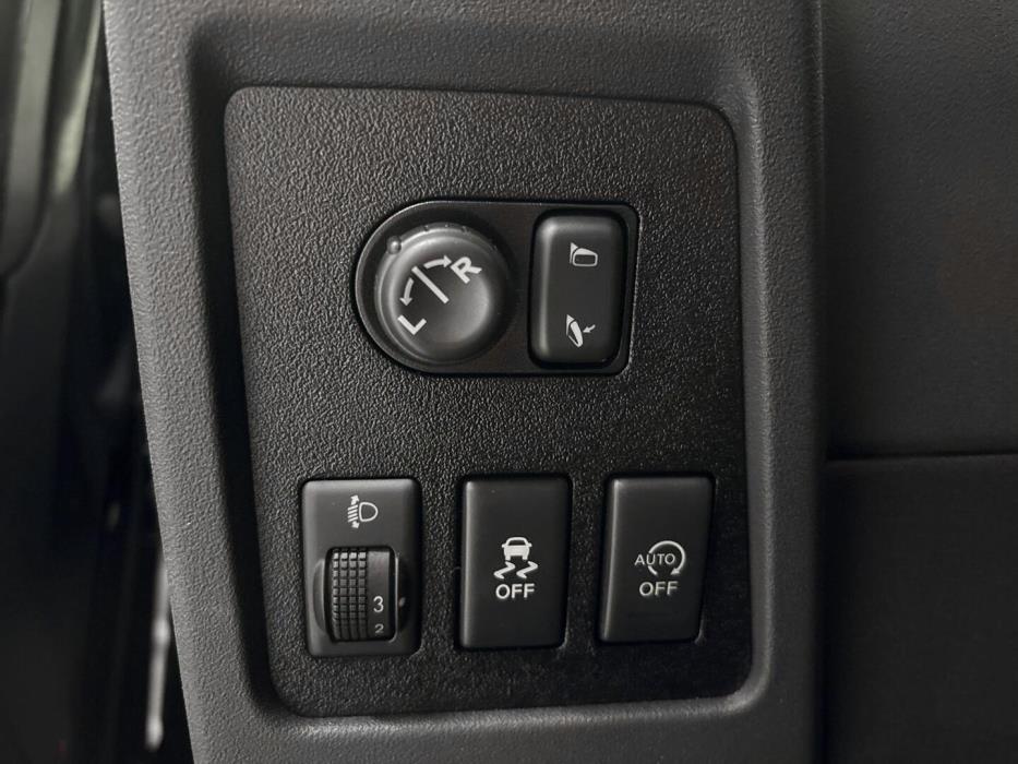 NISSAN Qashqai 2013