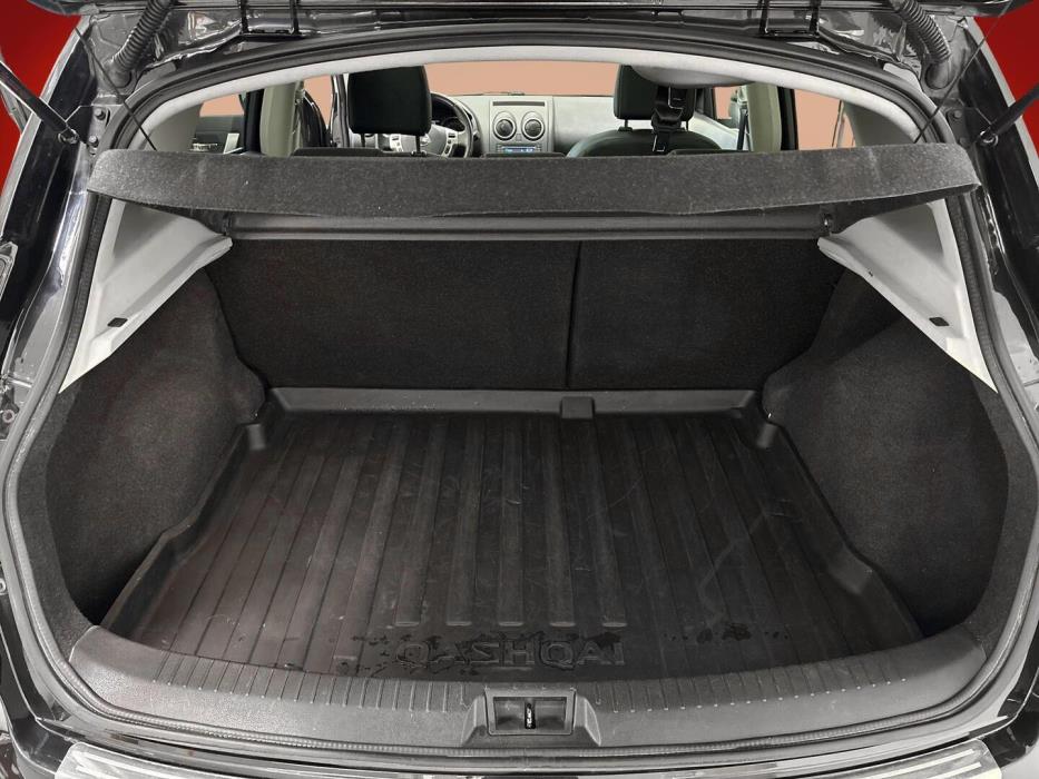 NISSAN Qashqai 2013