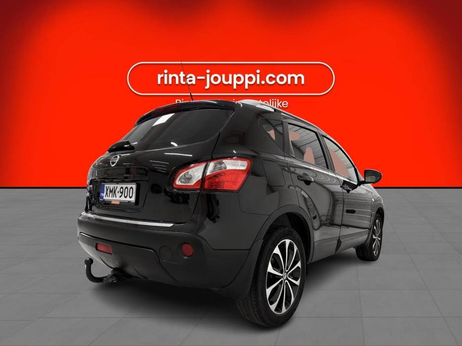 NISSAN Qashqai 2013