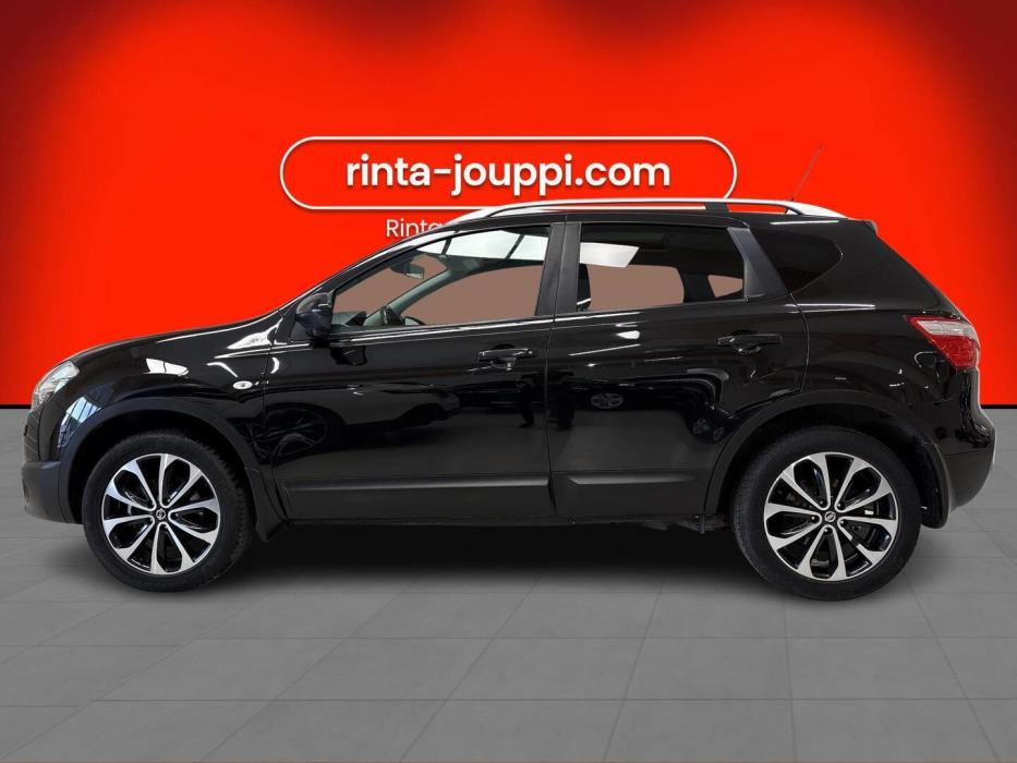 NISSAN Qashqai 2013