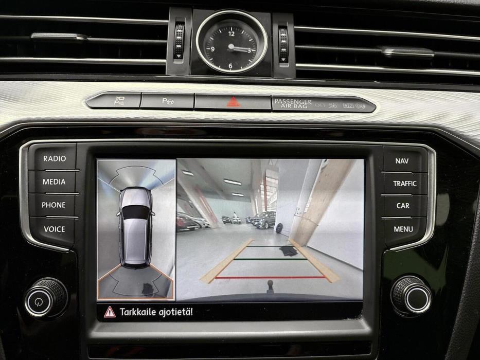 VOLKSWAGEN Passat 2016