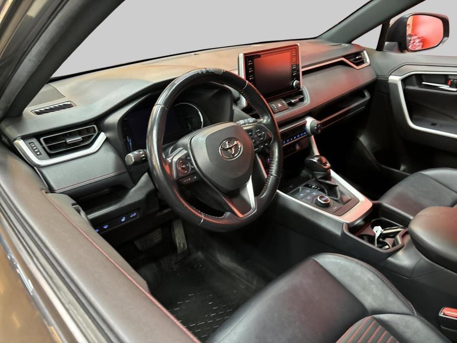 TOYOTA RAV4 Plug-in 2021