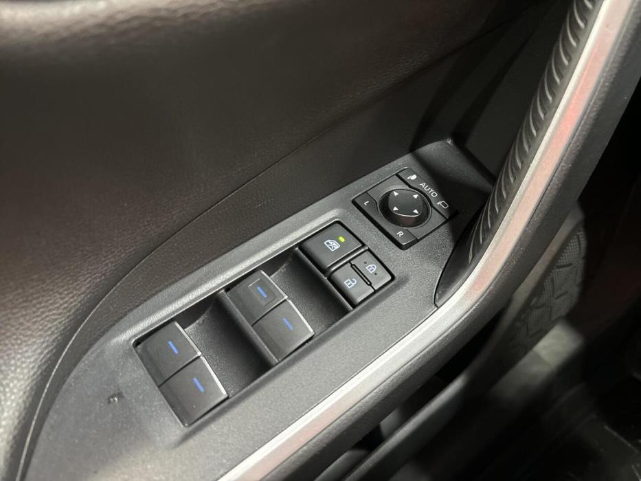 TOYOTA RAV4 Plug-in 2021