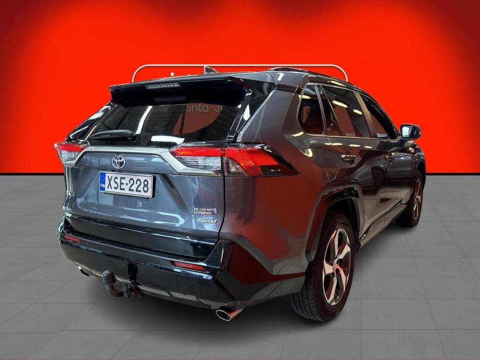 TOYOTA RAV4 Plug-in 2021