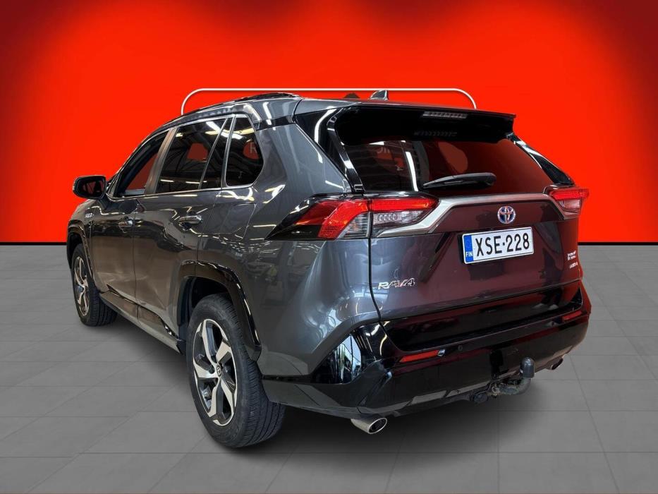 TOYOTA RAV4 Plug-in 2021