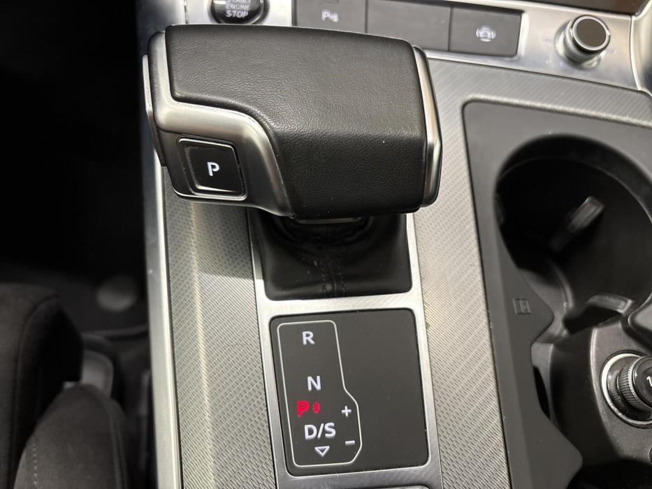 AUDI A6 2022