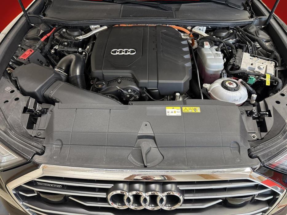 AUDI A6 2022