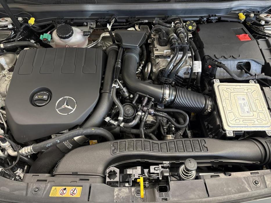 MERCEDES-BENZ CLA 2021