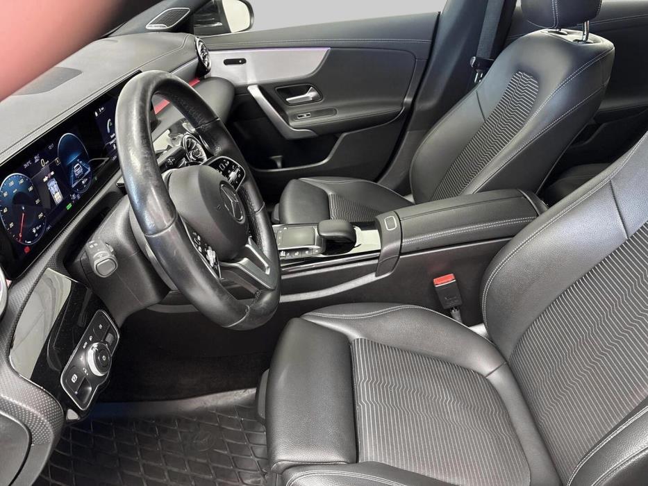 MERCEDES-BENZ CLA 2021