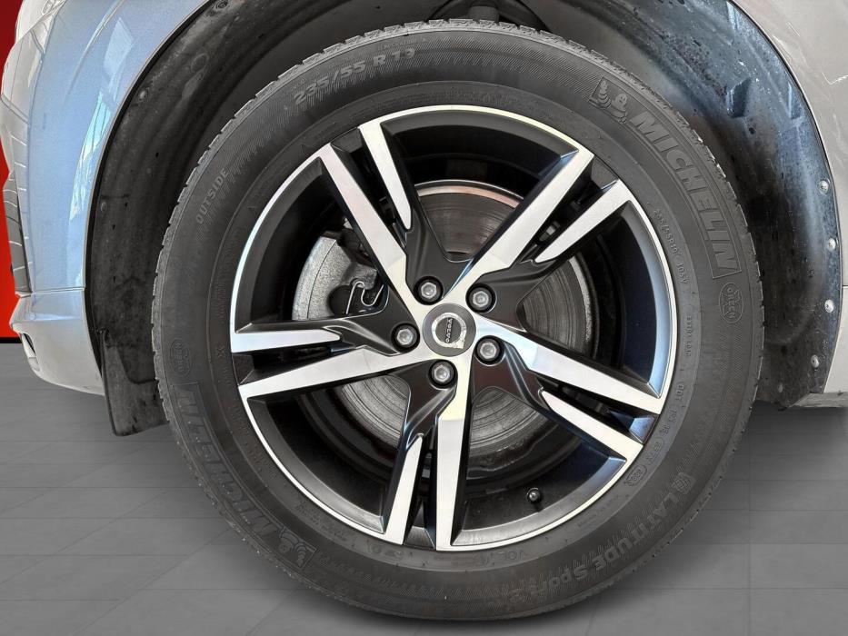 VOLVO XC60 2021