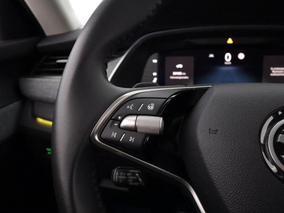 SKODA OCTAVIA 2024