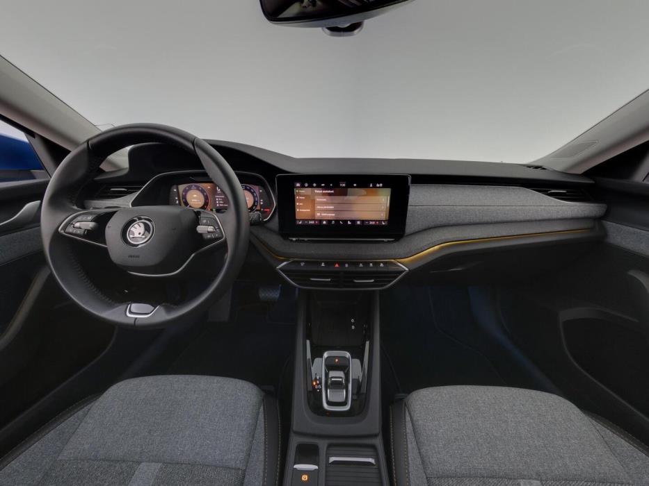 SKODA OCTAVIA 2024