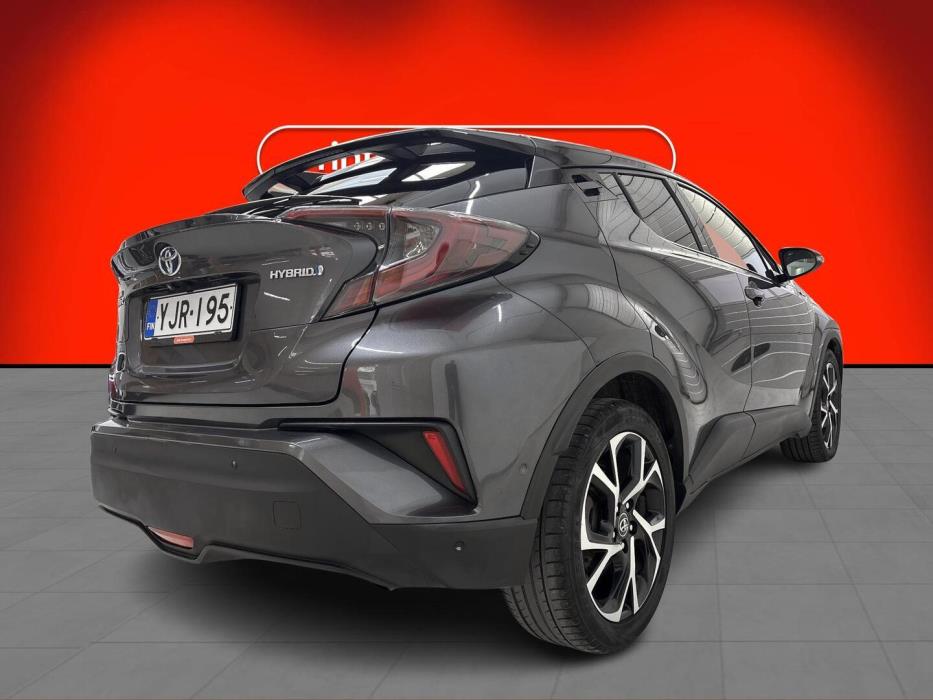 TOYOTA C-HR 2017