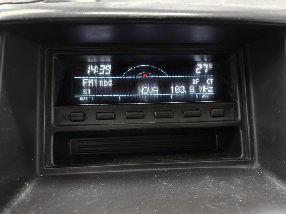 MITSUBISHI L200 2011