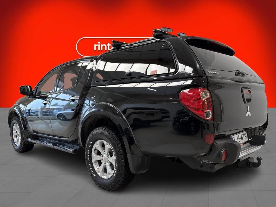 MITSUBISHI L200 2011