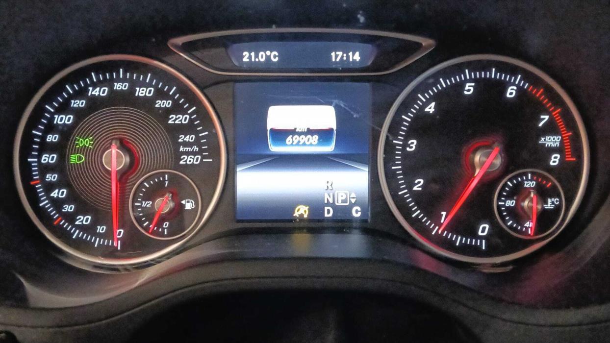 MERCEDES-BENZ B 2016