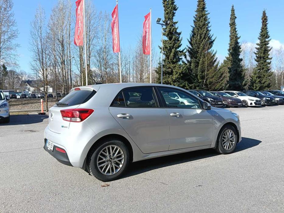 KIA Rio 2021