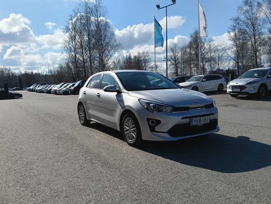 KIA Rio 2021